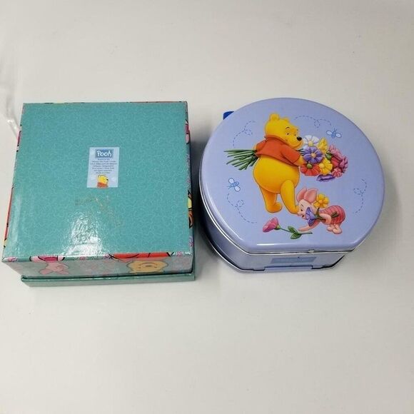 Vintage Disney Pooh Pin Gift Box Crayons Lunch Box Desk Set New Lot 4 - Picture 5 of 8